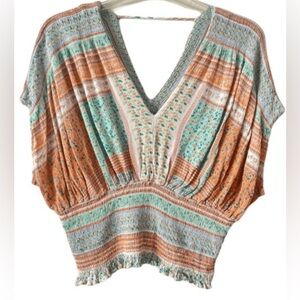 🔥2/$20🔥ROSE + OLIVE Boho style Dolman sleeve lightweight top